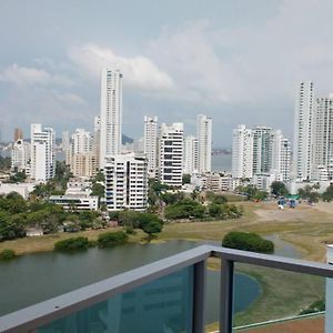 Cartagena de Indias, Mar, historia y diversión !